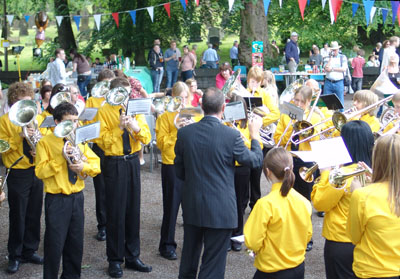 The march along Lees High Street